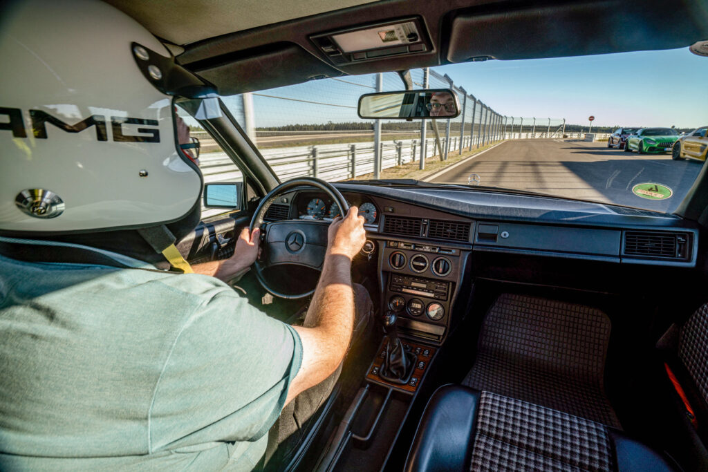 Mercedes-Benz 190E Evo II – Earning its wings