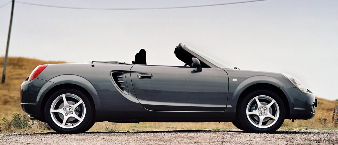 Toyota MR2 W30
