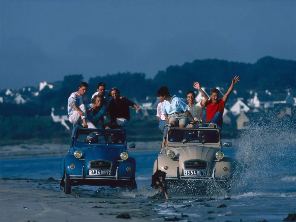 Citroën 2CV – 11 of the best classic cars for first-time buyers